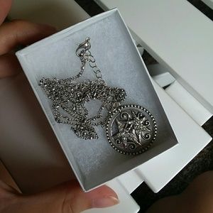 Sister Necklace